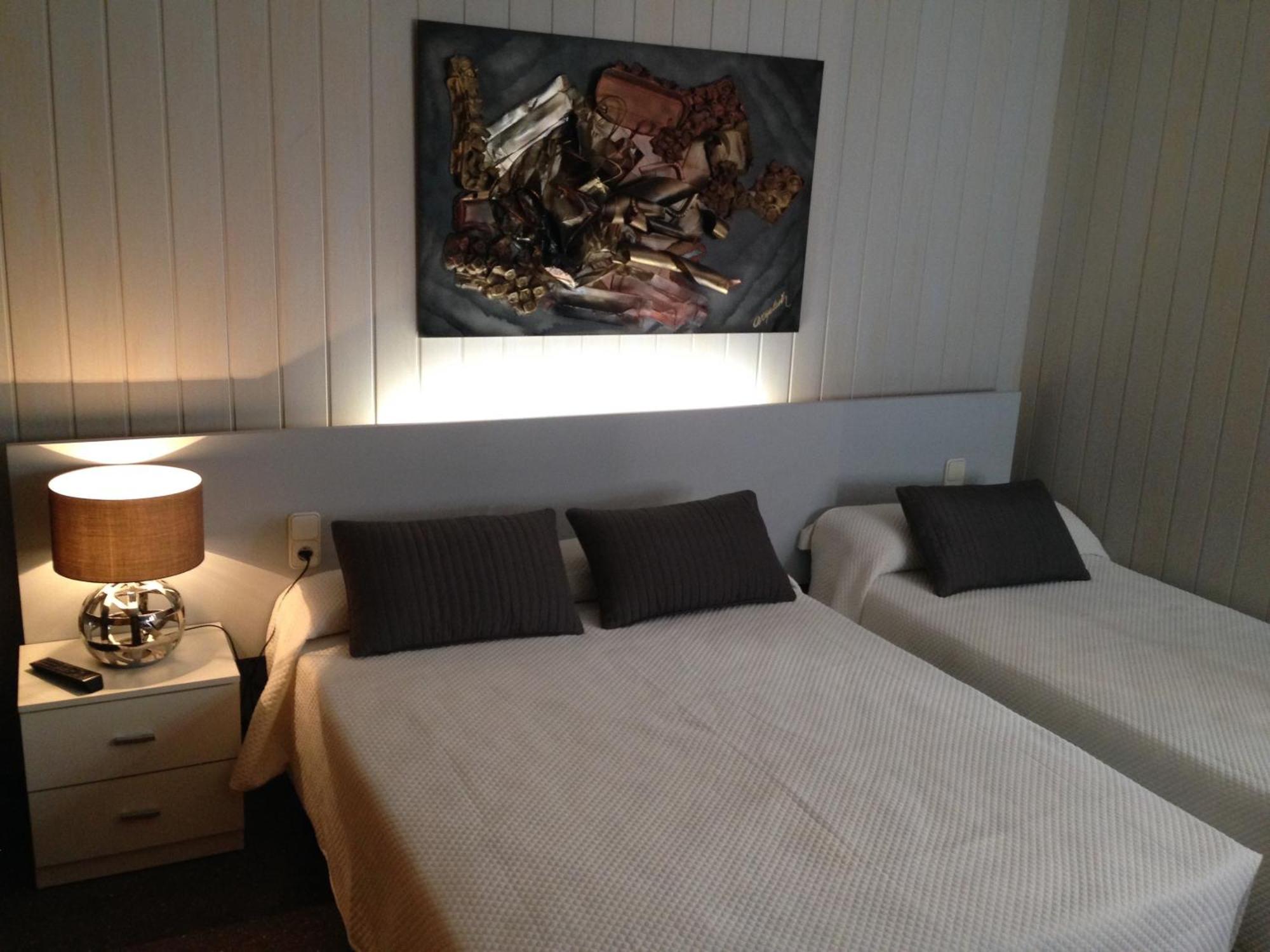 Hostal Sant Marti Puig-reig Exteriör bild