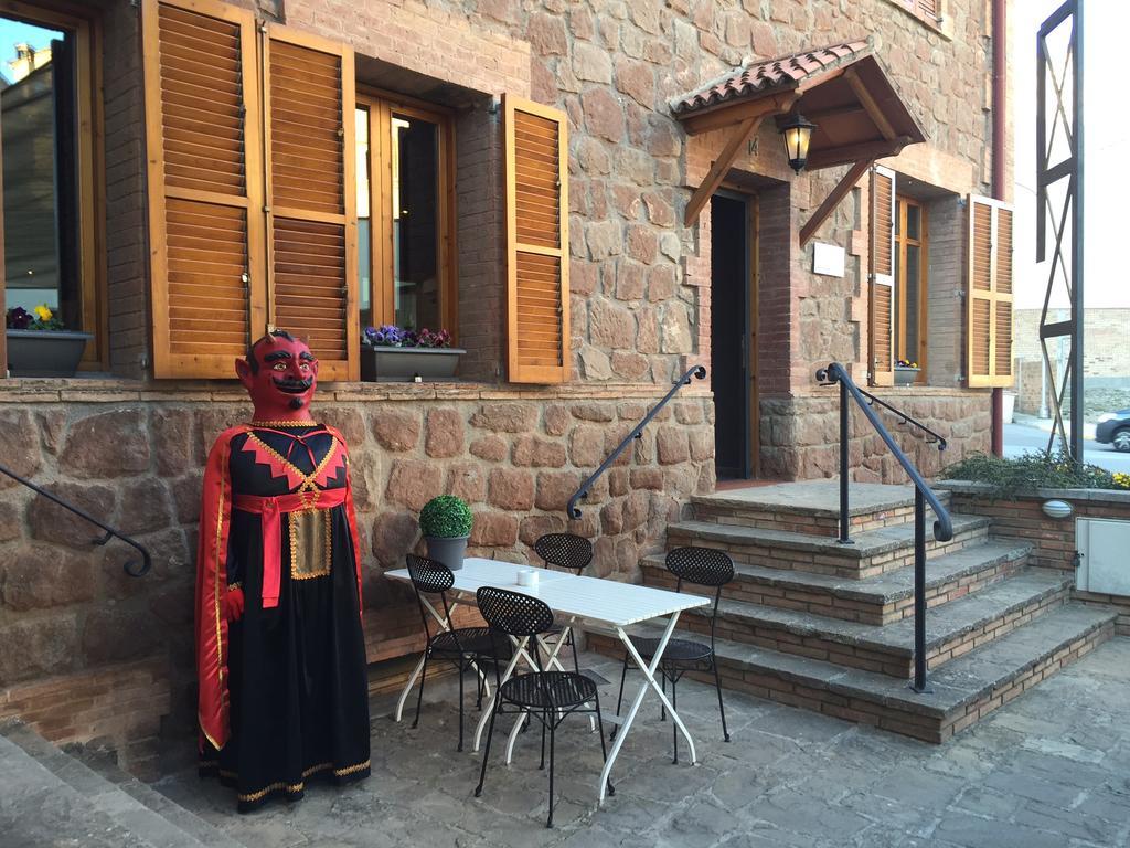 Hostal Sant Marti Puig-reig Exteriör bild